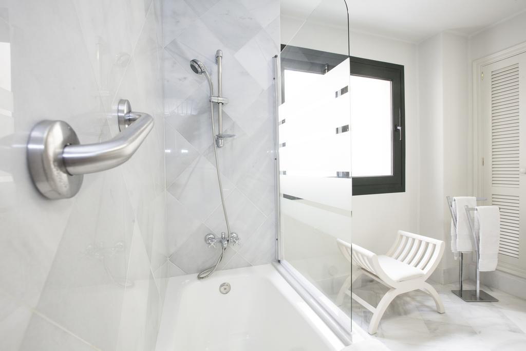 Gr Suites Boutique Picasso Malaga Exterior photo