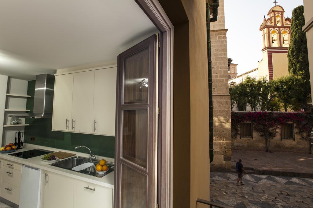 Gr Suites Boutique Picasso Malaga Exterior photo